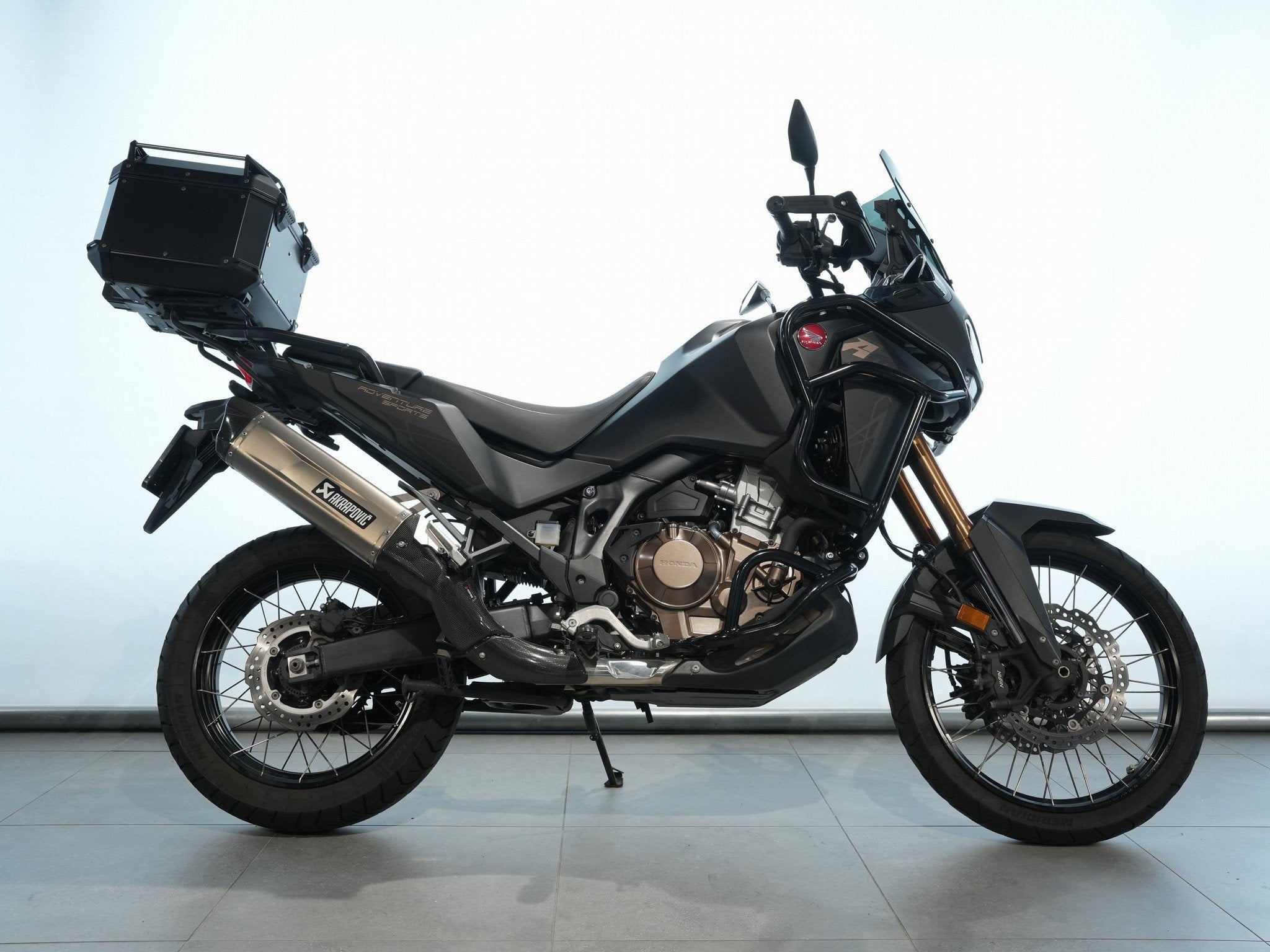 Honda CRF 1100 L AFRICA ADVENTURE (bj 2022), Motoren, Nieuw, Honda Benelux, Meer dan 35 kW, Toermotor