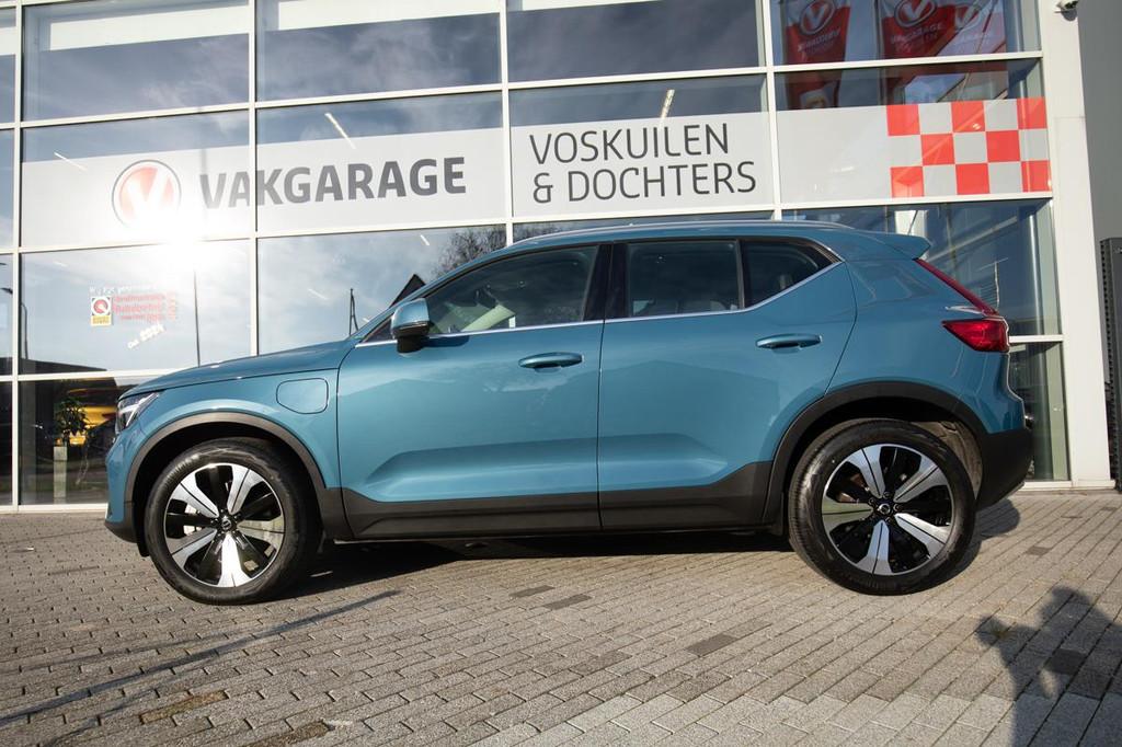 Volvo XC40 1.5 T5 Plug-in hybrid Plus Bright |Stuur en Stoel, 12 maanden, Blauw, Bedrijf, Hybride Elektrisch/Benzine