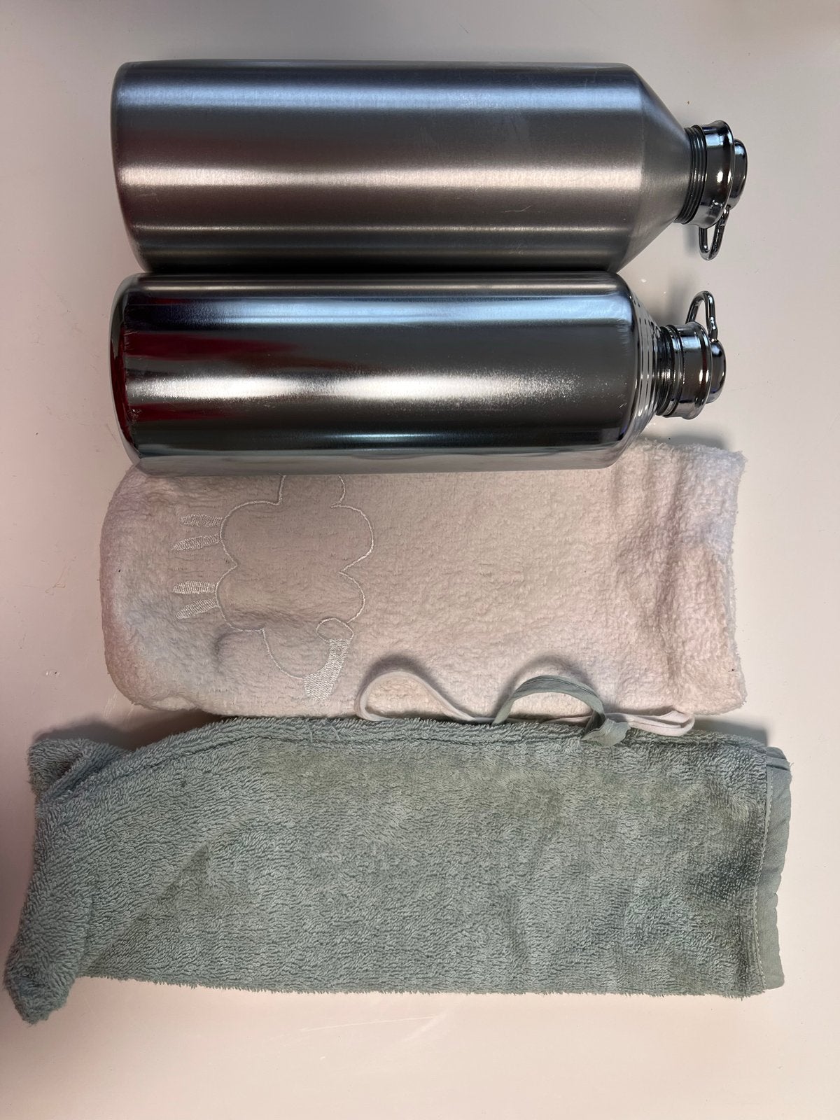 Set van 2 RVS warmwaterkruiken met hoezen, Ophalen of Verzenden, Gebruikt, Zilver, Metaal