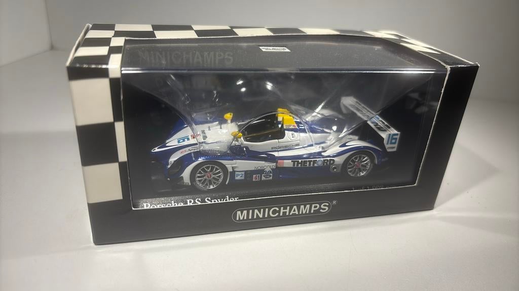 Porsche rs spyder alms 2007 minichamps 1.43