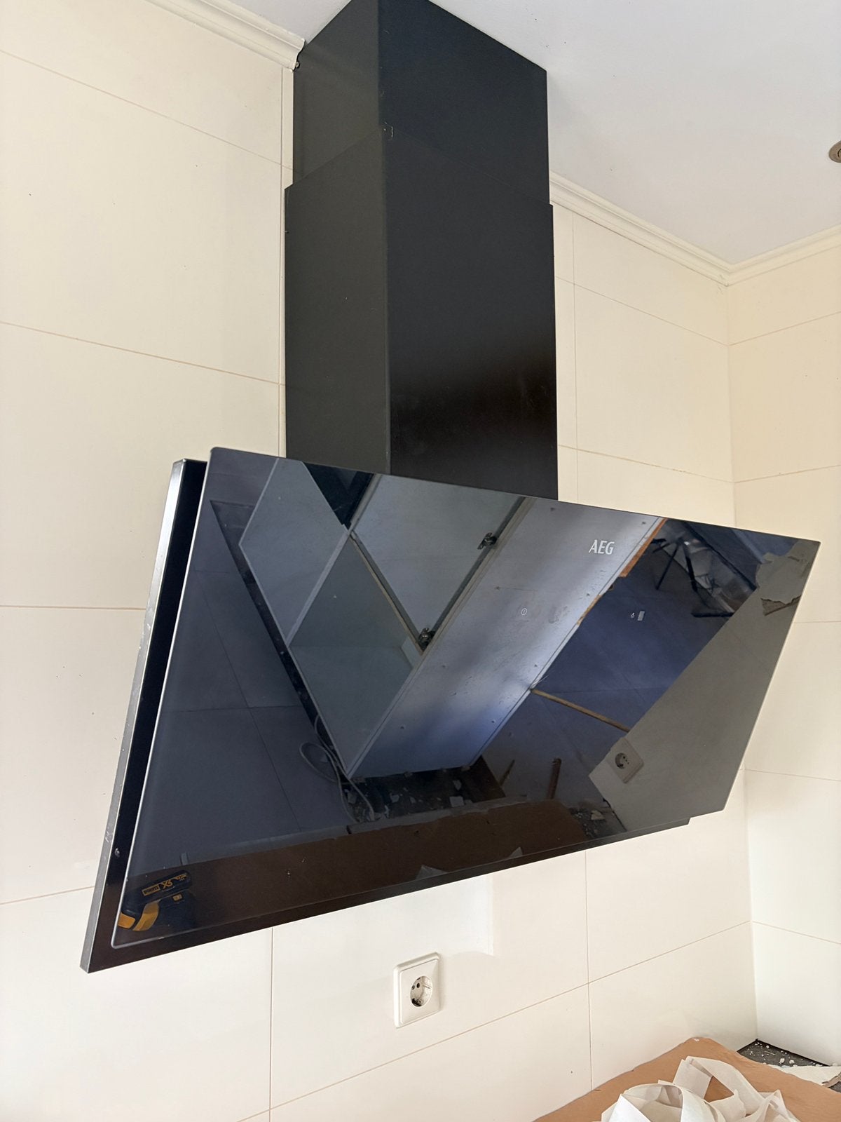 AEG Design Afzuigkap 90 cm, Ophalen, Zo goed als nieuw, Wandschouwkap, Recirculatie