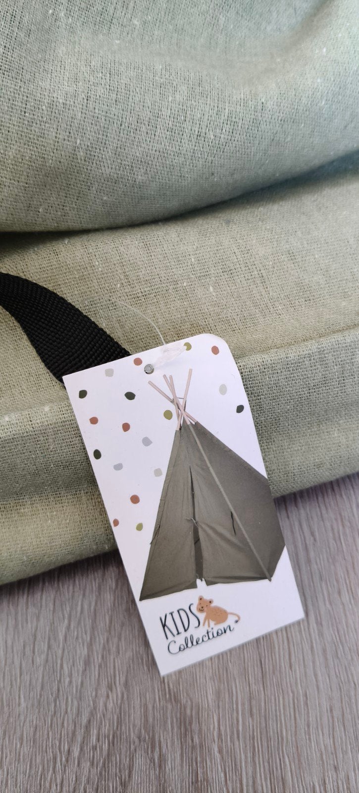 Groene tipi tent, Ophalen
