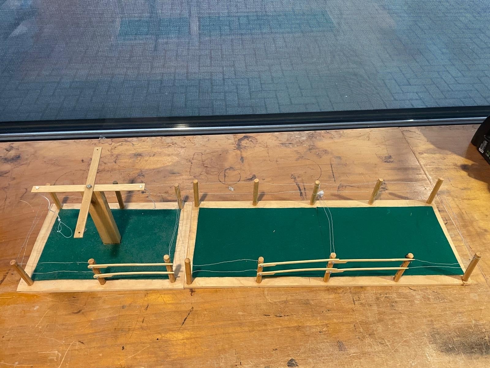 Houten wei en stapmolen voor Schleich paarden, Ophalen of Verzenden, Zo goed als nieuw, Jongen of Meisje