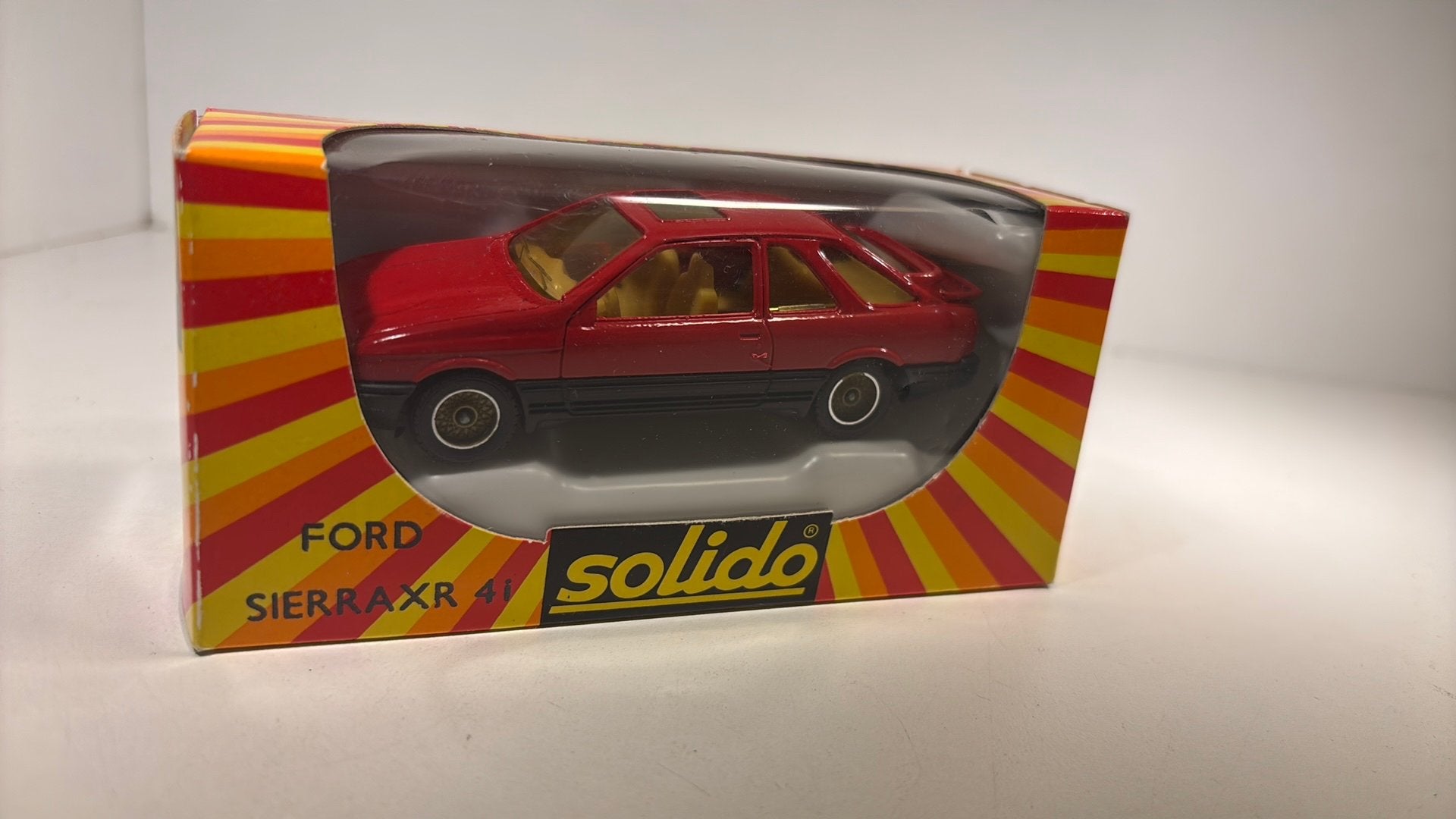 Ford sierraxr 4i solido 1.43, Auto, Solido, Ophalen of Verzenden, A