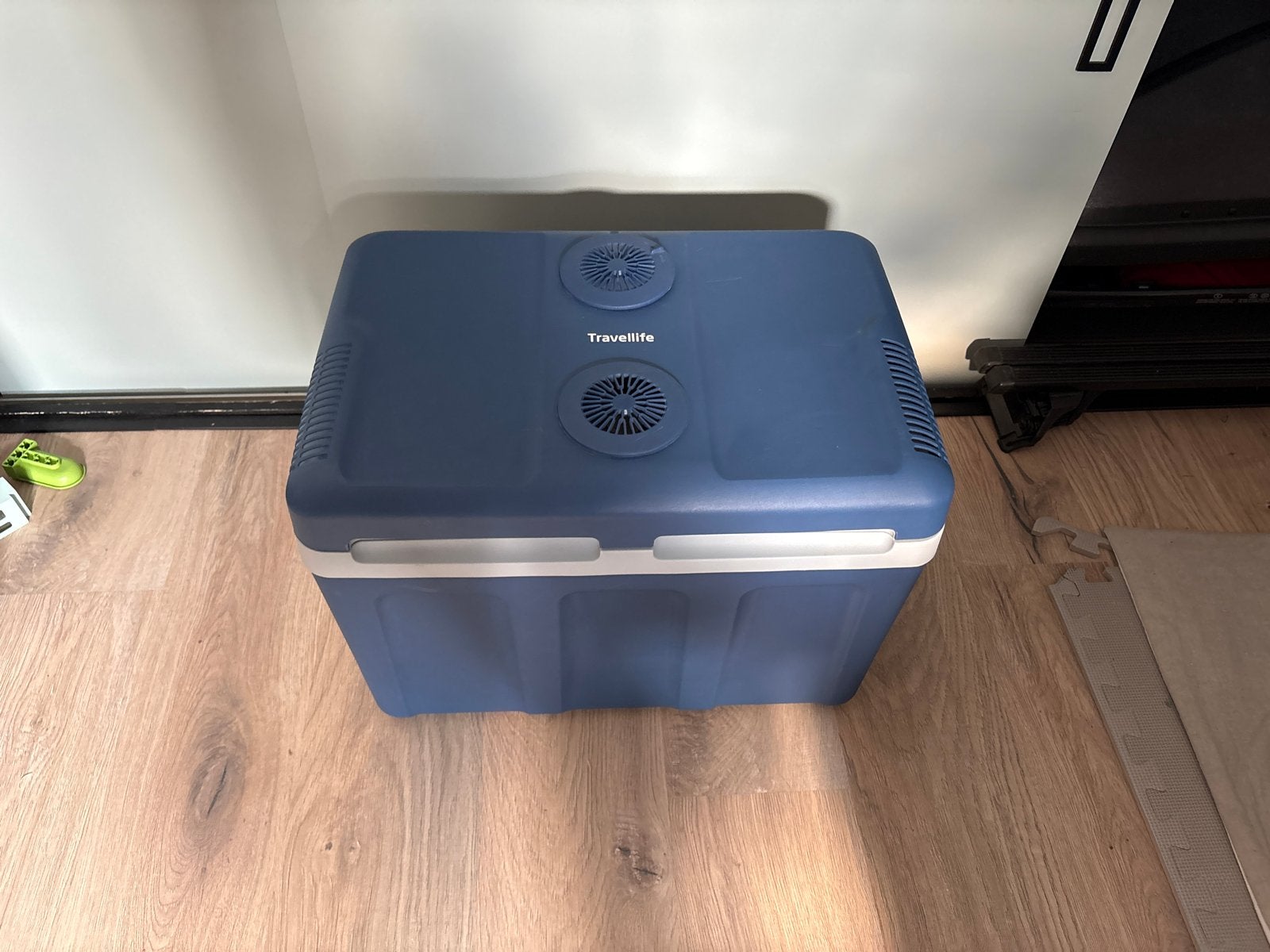 Travellife TL-45 AC/DC Elektrische Koelbox 40L, Ophalen, Zo goed als nieuw, Koelbox, Elektrisch