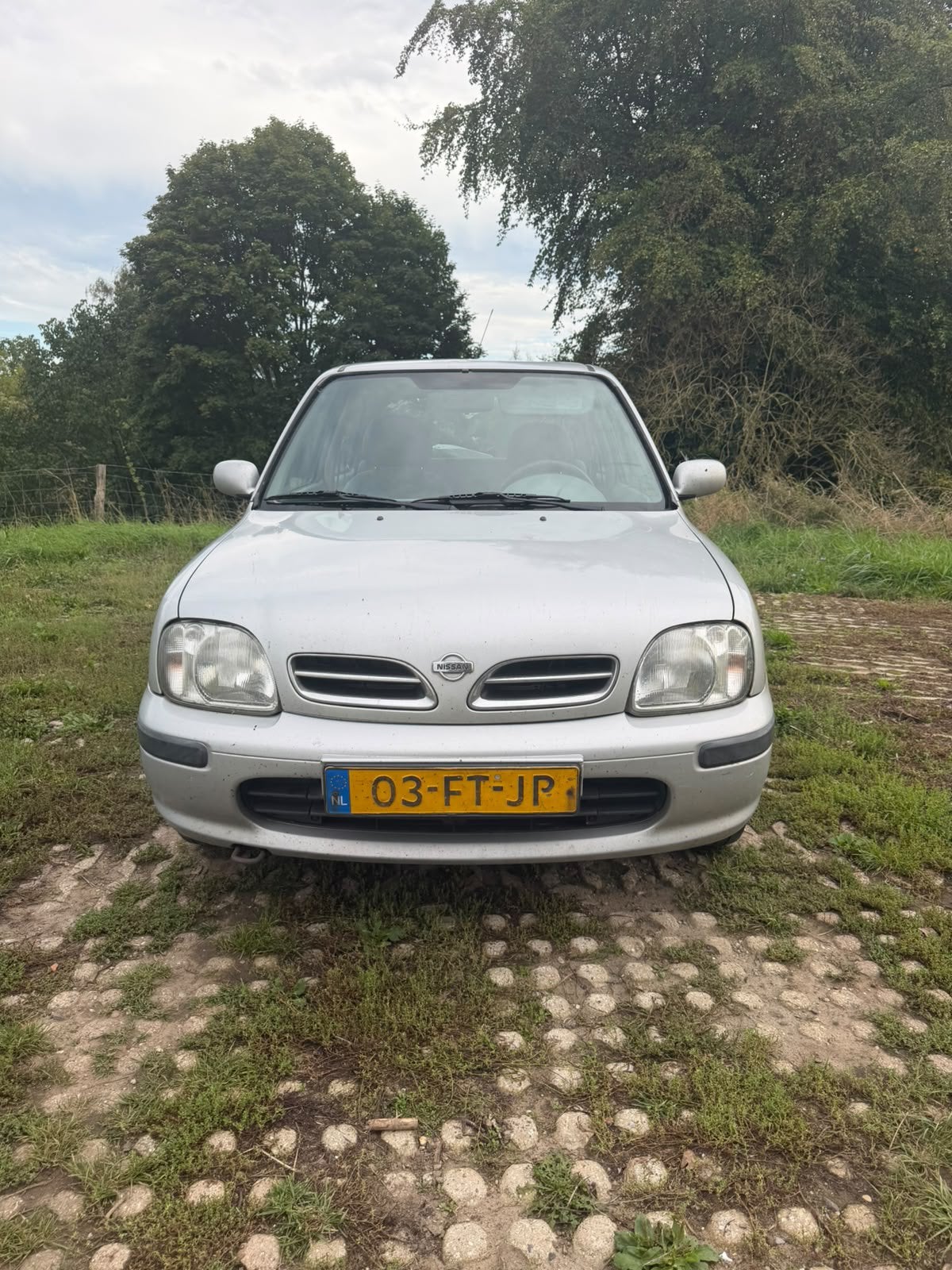 Nissan Micra 1.3 3D 2000 Grijs, Voorwielaandrijving, 15 km/l, 74 pk, 750 kg