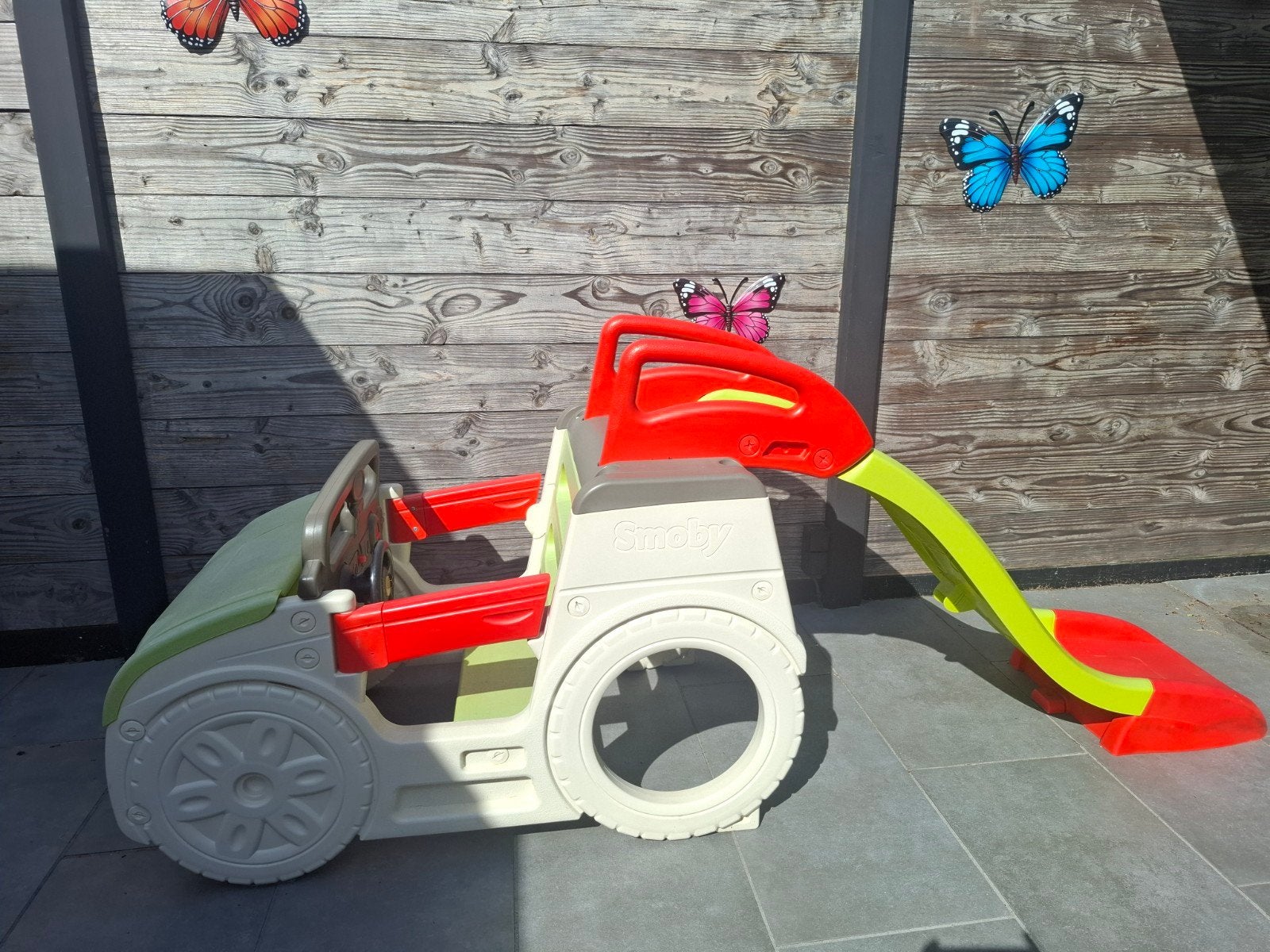 Onwijs leuke smoby auto met glijbaan., Ophalen, Zo goed als nieuw, Glijbaan