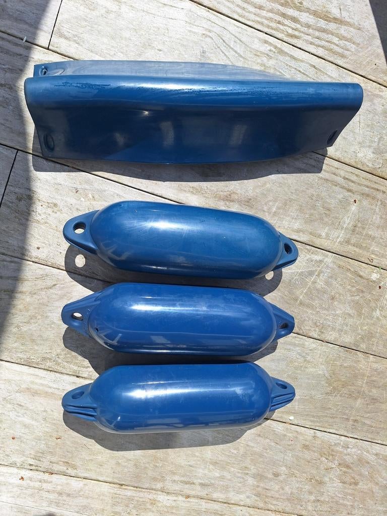 Stootkussens (3x 12x45 cm) + Hoekbeschermer (60 cm), Ophalen, Gebruikt, Overige typen