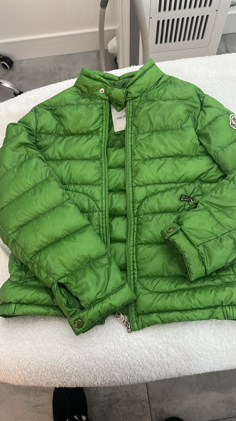 Moncler Acorus jongens jas - Groen, Kinderen en Baby's, Ophalen of Verzenden, Zo goed als nieuw, Jongen, Jas