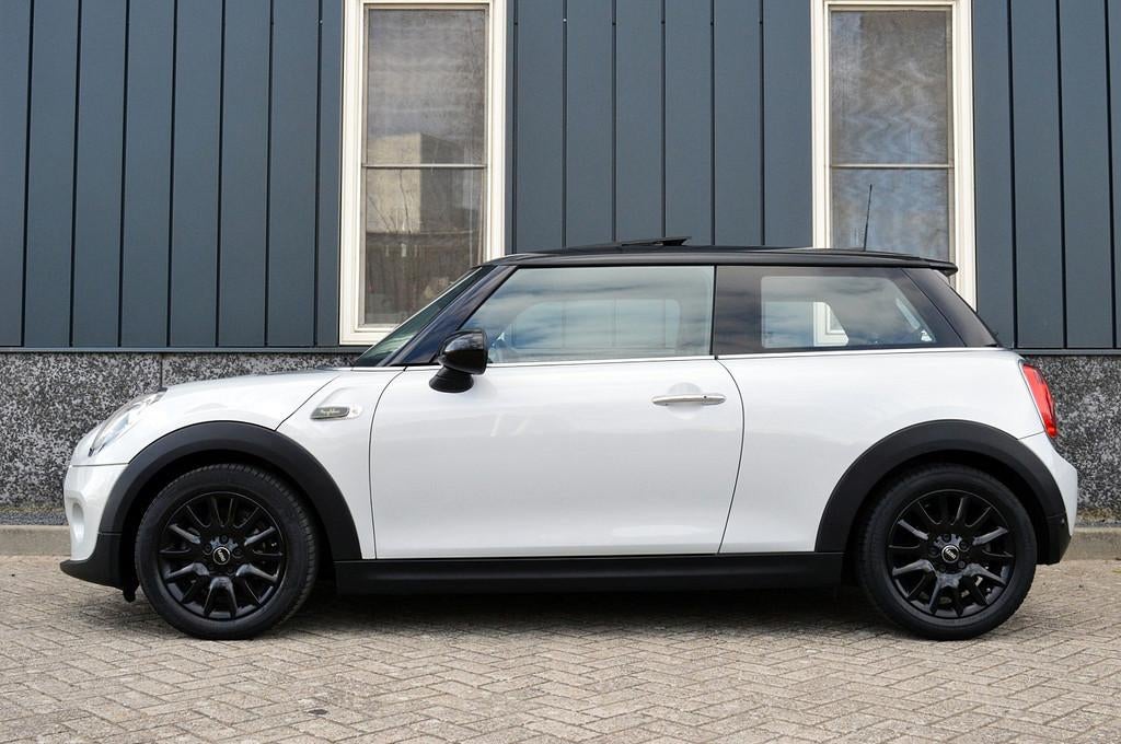 MINI Mini 1.5 Cooper Marylebone Rijklaarprijs-Garantie Panor, Auto's, Mini, Voorwielaandrijving, 12 maanden, 136 pk, Gebruikt