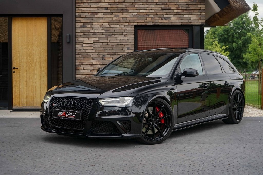 Audi RS4 Avant 4.2 FSI V8 Quattro Pano/B&O/Carbon/KW-V3/450P, Auto's, Automaat, Euro 5, Gebruikt, 8 cilinders