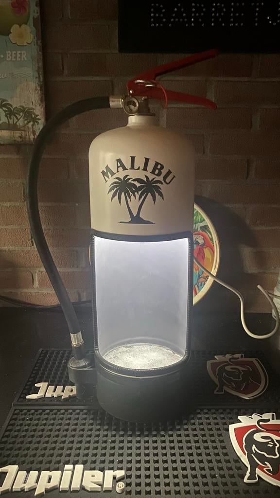 Malibu Brandblusser drankkast met LED Verlichting, Ophalen, Zo goed als nieuw