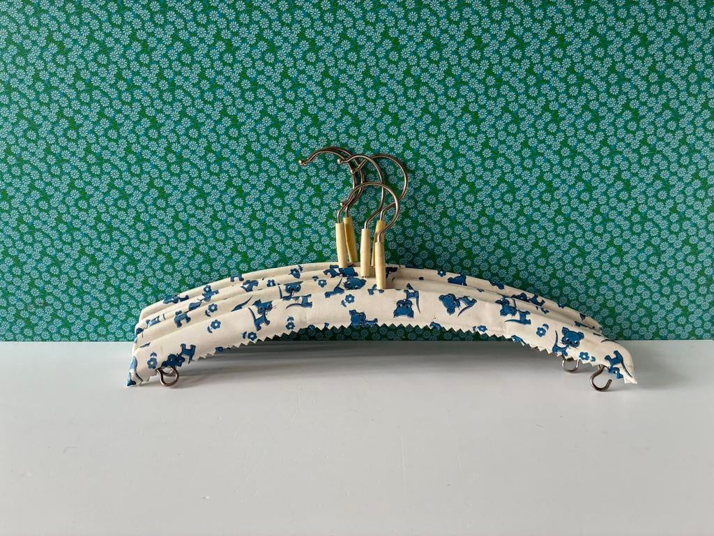 5 vintage 70’s kinder kleerhangers, Verzamelen, Retro, Ophalen of Verzenden, Overige typen