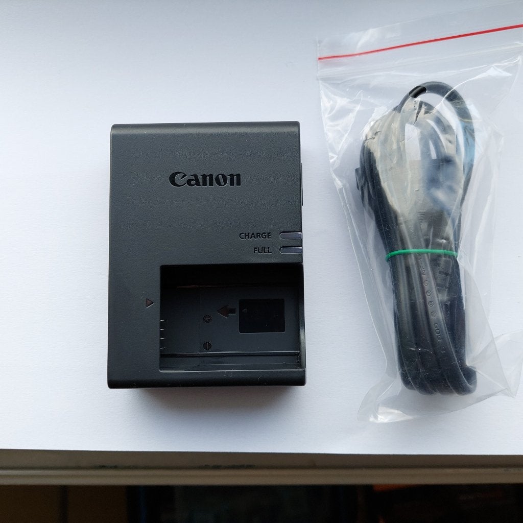 Canon LC-E17E acculader (nieuw), Ophalen of Verzenden, Nieuw