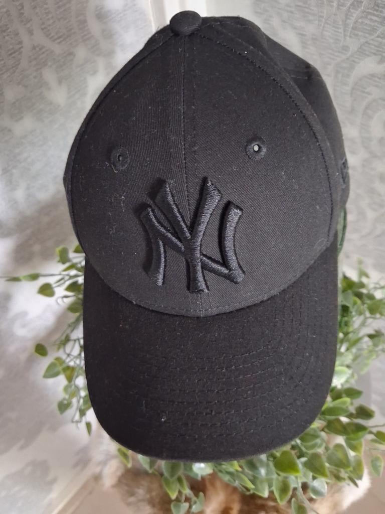 New York Yankees Pet Zwart - New Era 9FORTY, Ophalen of Verzenden, Zo goed als nieuw, Pet