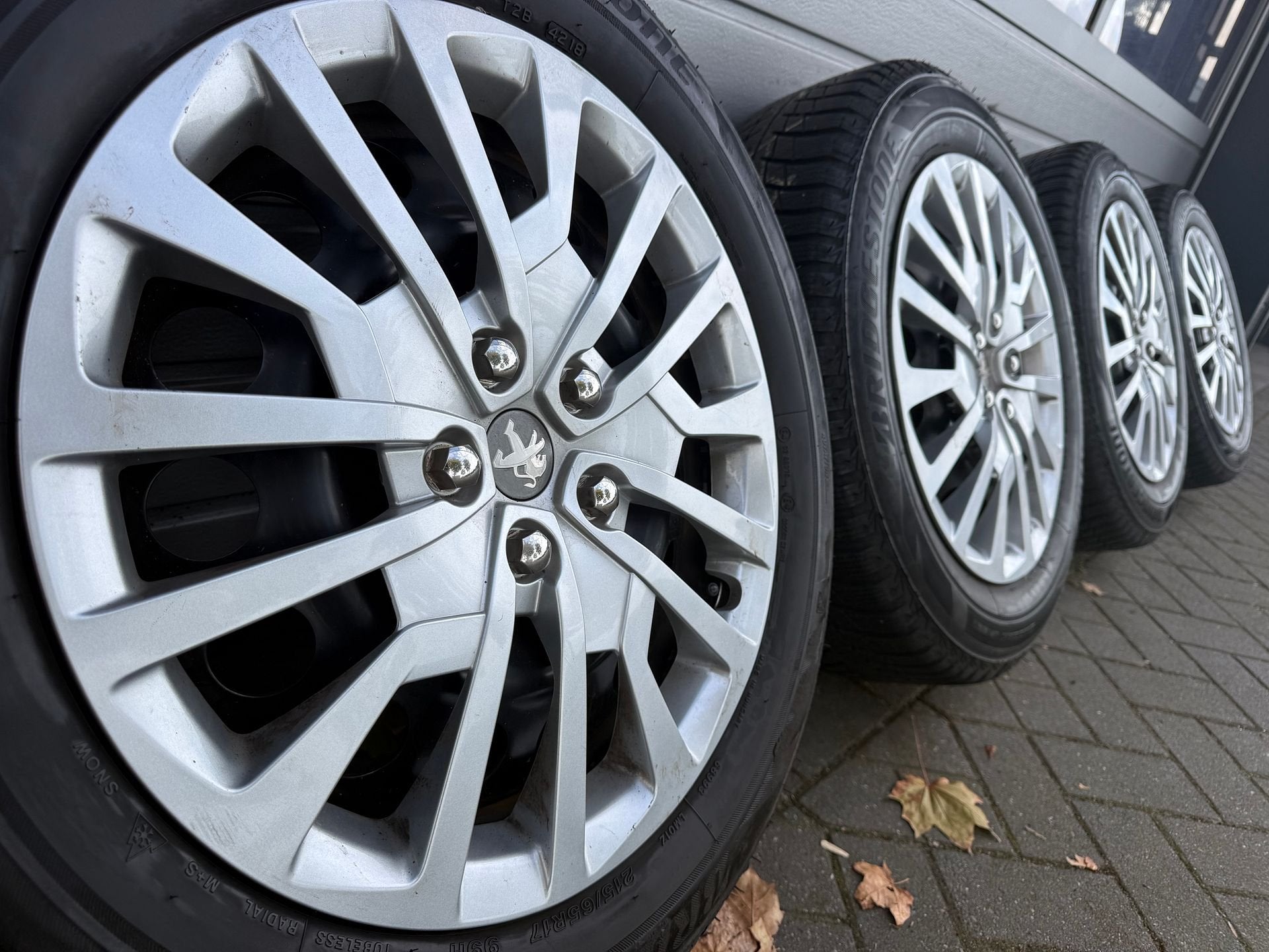 17 " Peugeot 3008 5008 4008 velgen Bridgestone winterbanden, -, -, Banden en Velgen, 17 inch