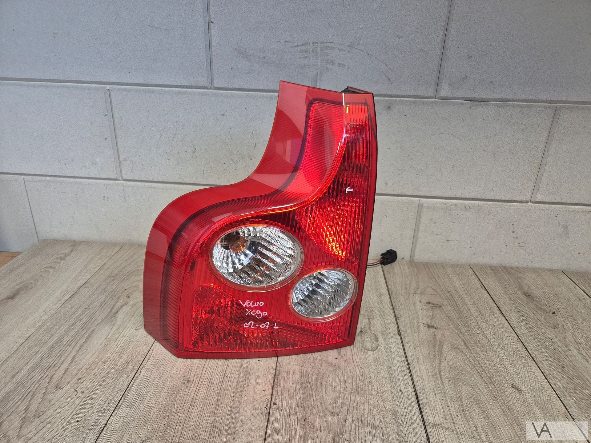 Achterlicht links van Volvo XC90 2002 - 2007 klein plekje, Auto-onderdelen, Verlichting, Gebruikt, -, -, Ophalen of Verzenden