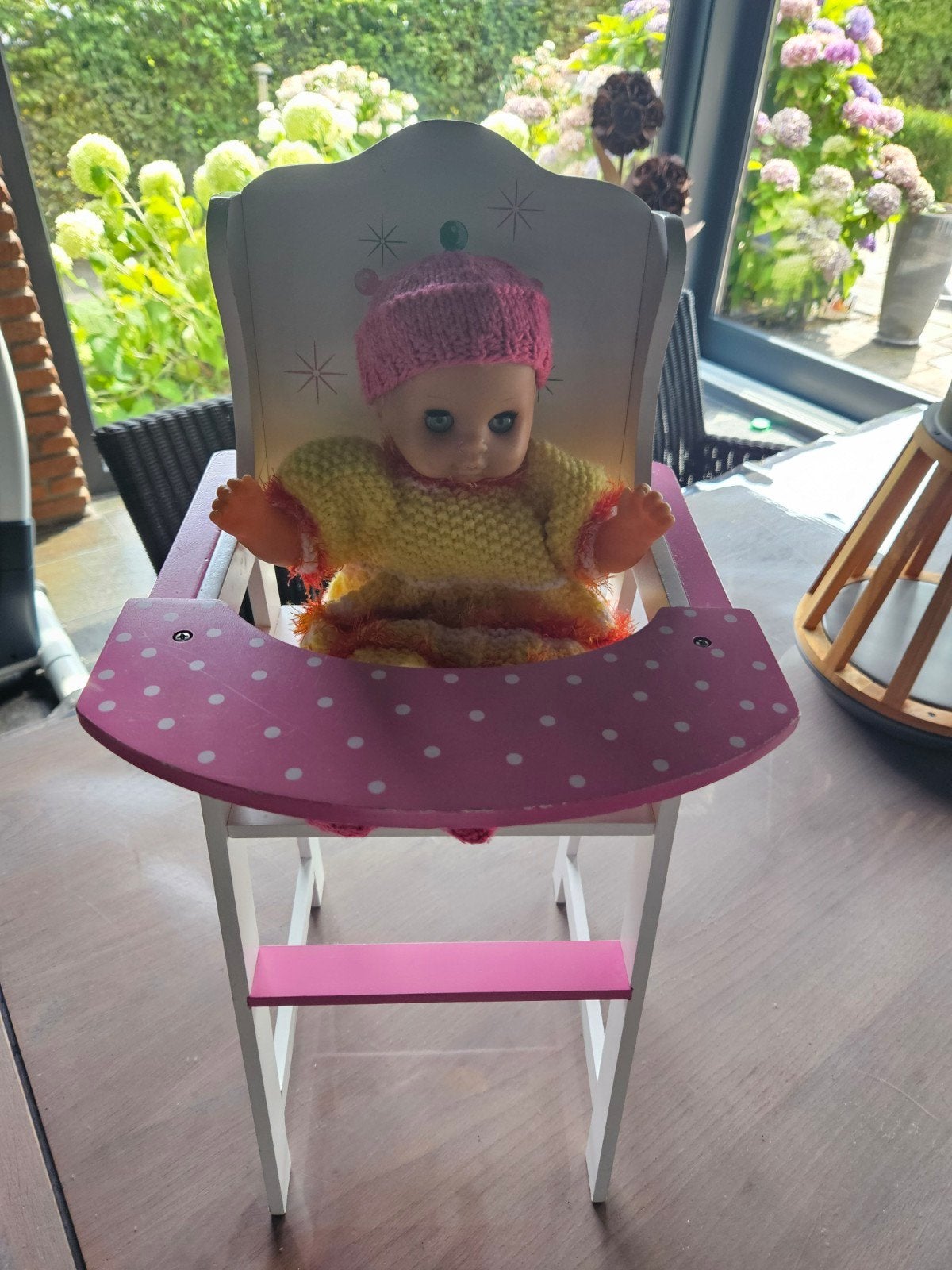 Leuke houten poppenstoel - roze met kroontje, Ophalen, Gebruikt, Overige typen
