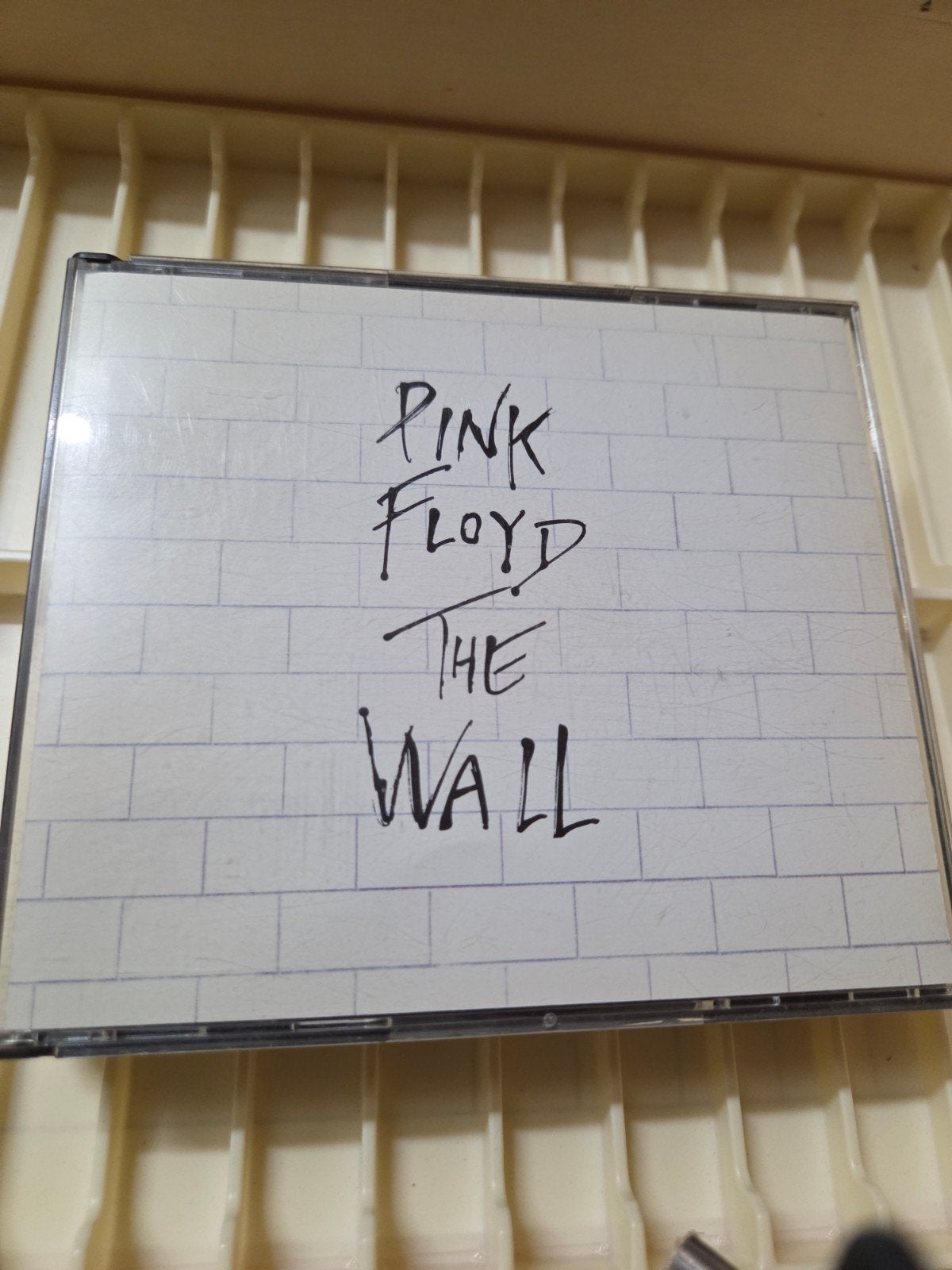 Pink Floyd - The Wall made in Japan, ), Ophalen of Verzenden, Zo goed als nieuw, Overige formaten, Alternative Rock