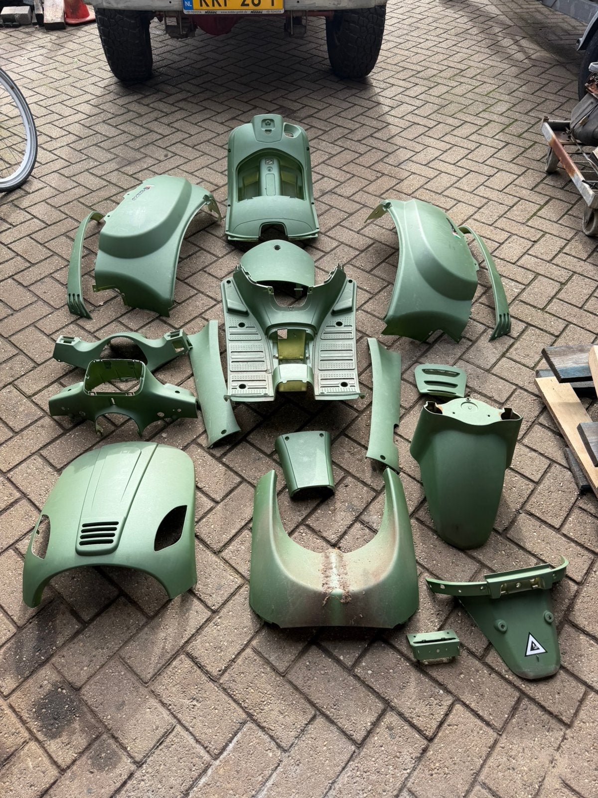 AGM  VX. Kappenset, Ophalen of Verzenden, Zo goed als nieuw, Kap, Overige merken