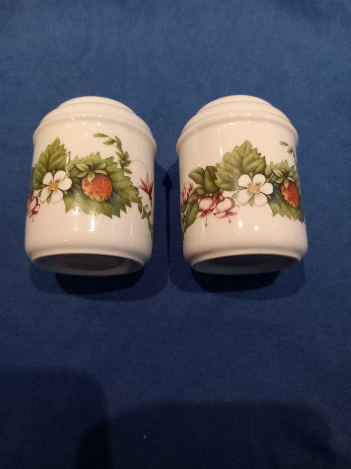 Marjolein Bastin bosvruchten servies peper en zoutstel, Huis en Inrichting, Overige typen, Ophalen of Verzenden, Zo goed als nieuw