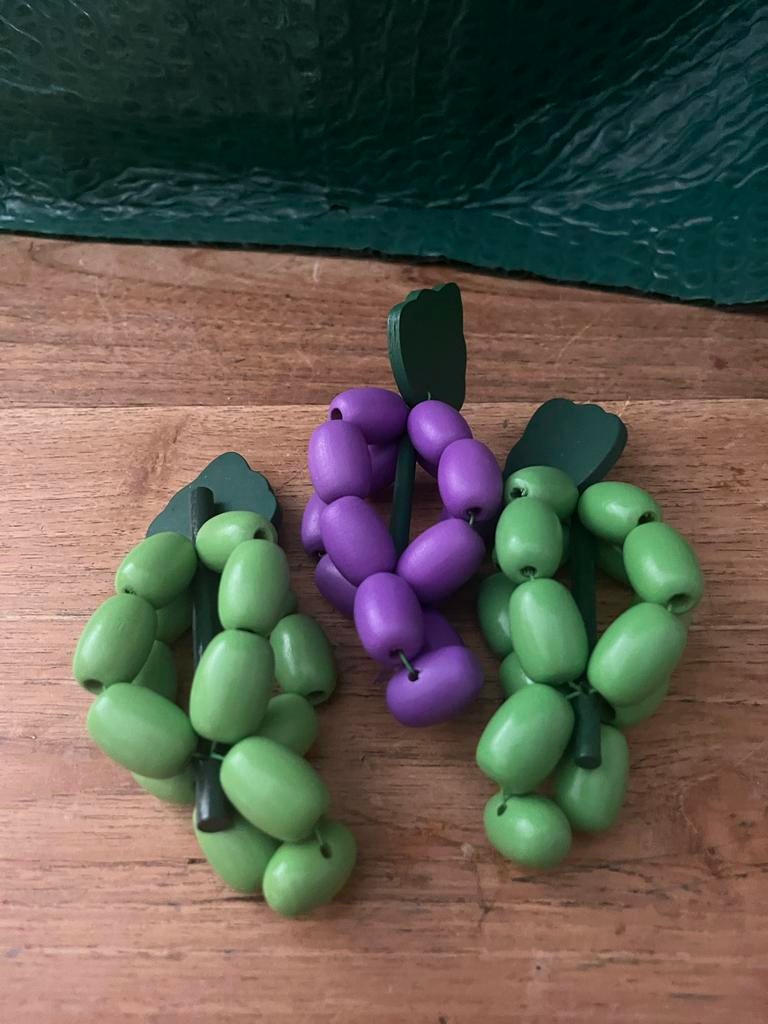 Houten druiven decoratie /speelgoed, Ophalen of Verzenden, Zo goed als nieuw