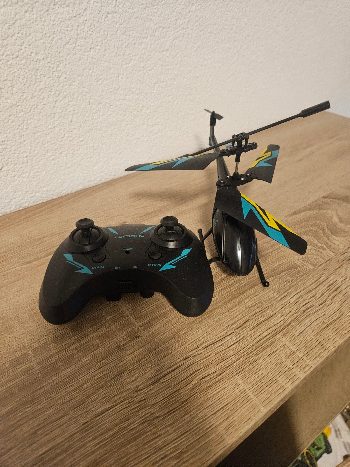 Flybotic Hammer RC Helikopter + afstandsbediening, Elektro, RTF (Ready to Fly), Helikopter, Ophalen of Verzenden