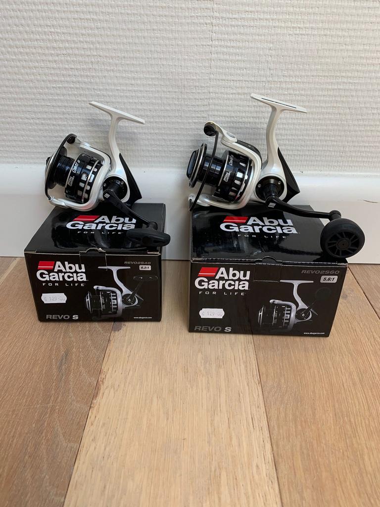 Nieuwe Abu Garcia Revo 2 6000 molen, 8 lagers, Watersport en Boten, Hengelsport | Roofvissen, Abu garcia, Molen, Nieuw, Ophalen of Verzenden