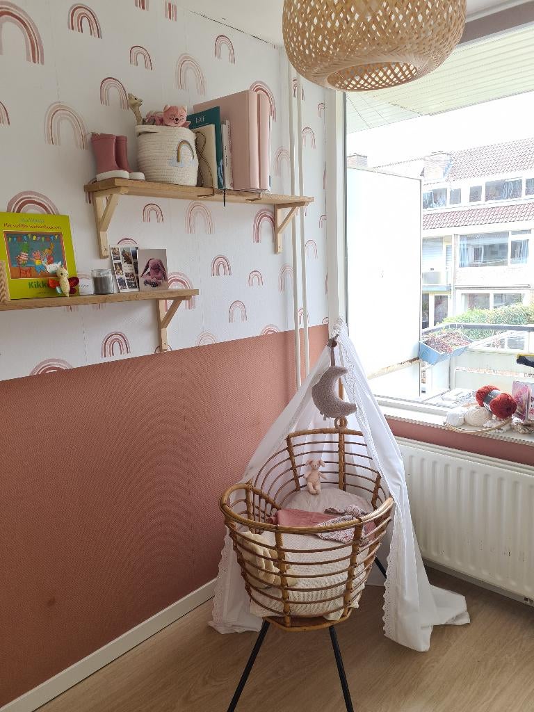 Rotan babywiegje, Kinderen en Baby's, Kinderkamer | Bedden, Ophalen, Zo goed als nieuw, Minder dan 140 cm, Minder dan 70 cm
