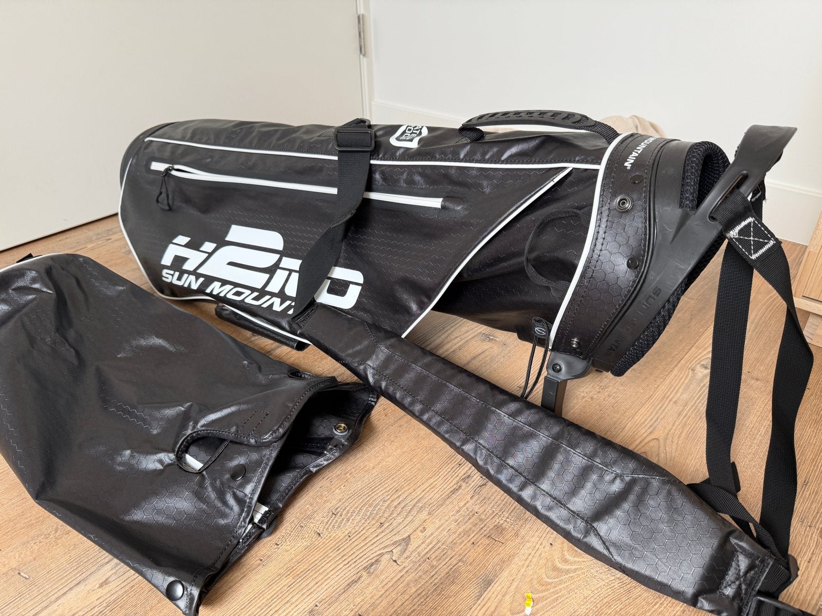 Sun Mountain H2NO pencil bag - Zwart, Sport en Fitness, Golf, Ophalen, Zo goed als nieuw, Tas, Overige merken