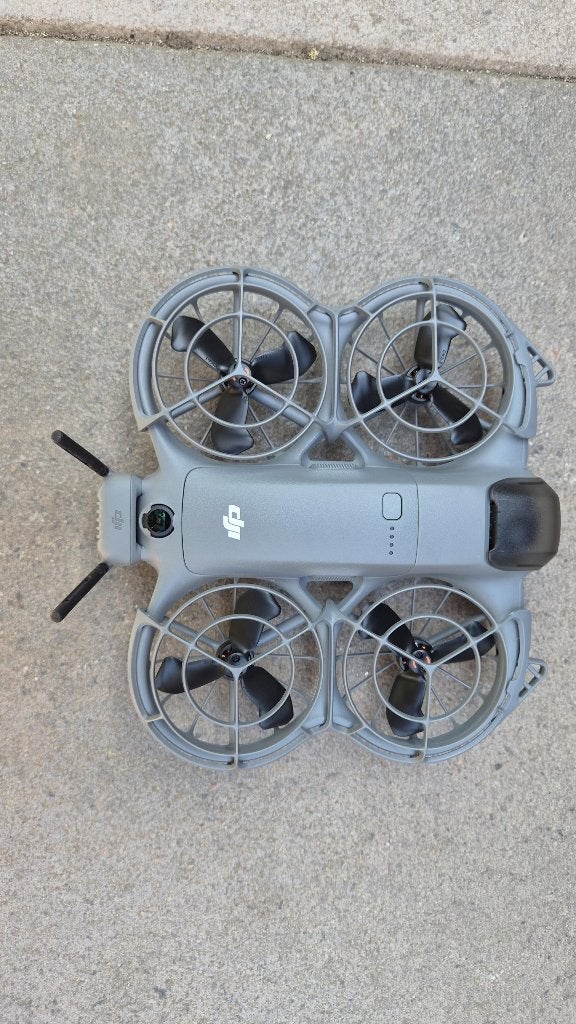 DJI Neo 2 Fly More Combo + Goggles +Remote control + Extra's, Audio, Tv en Foto, Drones, Cameradrone, Return to Home, Zo goed als nieuw
