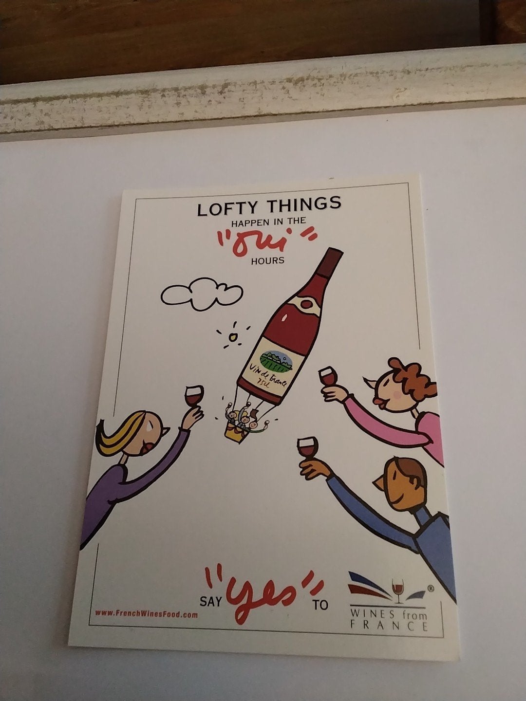 Wijnreclame ansichtk. - "Lofty Things Happen in the Oui Ho, Ophalen of Verzenden, 1980 tot heden, Ongelopen