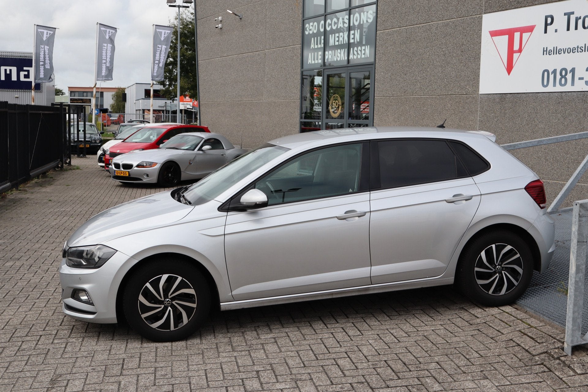 Volkswagen Polo 1.0 MPI Trendline Meeneemprijs/Stoelverwarmi, Auto's, 1005 kg, Euro 6, Bedrijf, Handgeschakeld