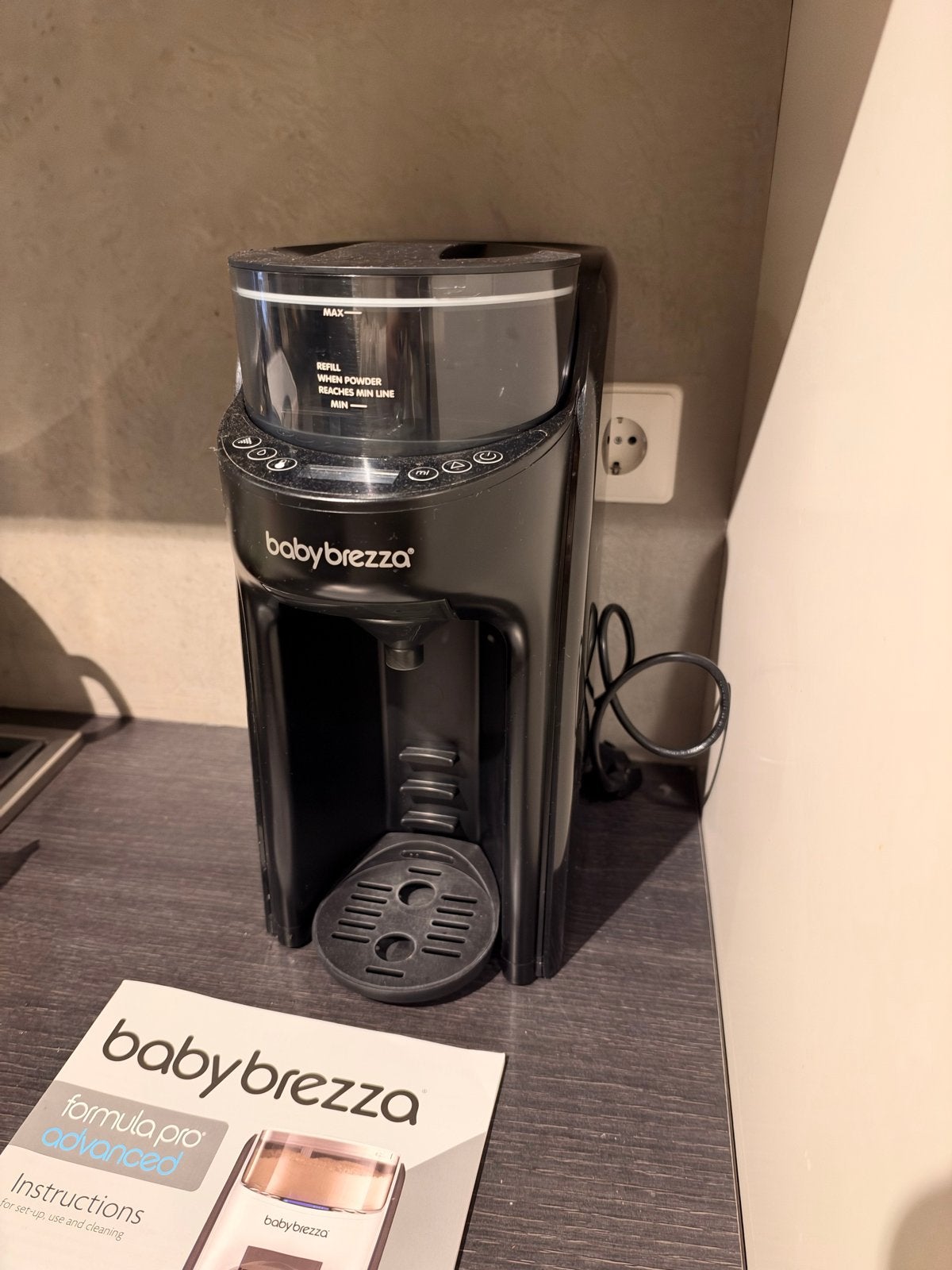 Baby Brezza Formula Pro Advanced Flessenmaker zwart, Automatisch, Gebruikt, Ophalen of Verzenden, Flessenmaker