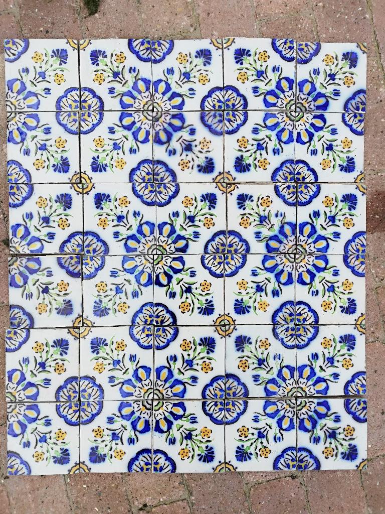 370 st, 6,5m2 kleurrijke antieke Franse tegels kobalt blauw, Ophalen