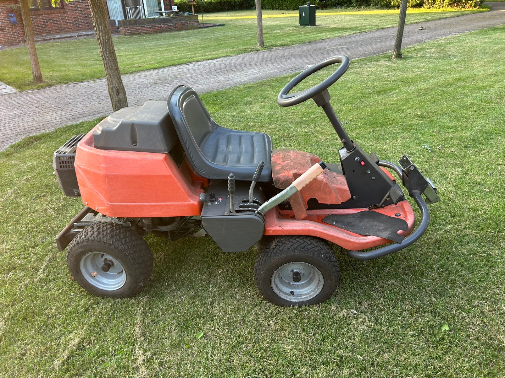 Zitmaaier husqvarna, Tuin en Terras, Zitmaaiers, Ophalen, Gebruikt