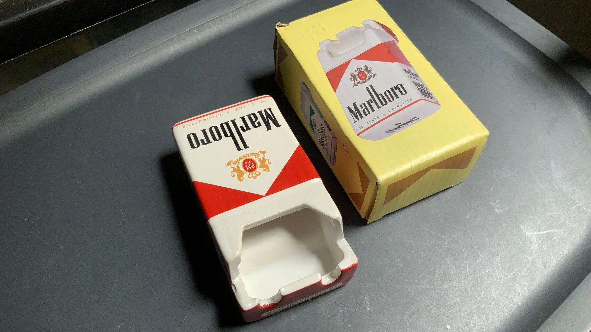 Marlboro asbak nieuw keramische steen, Ophalen, Nieuw, Asbak