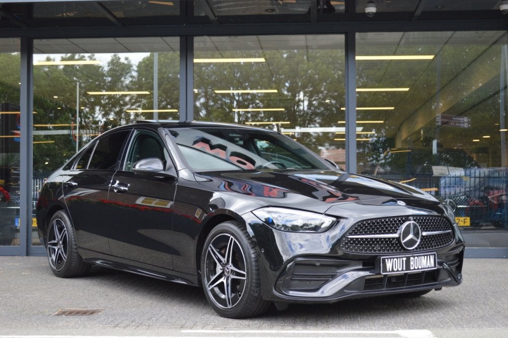 Mercedes-Benz C-Klasse 300 e AMG Led Leder Panorama Memory C, Auto's, Automaat, Achterwielaandrijving, Euro 6, 4 cilinders