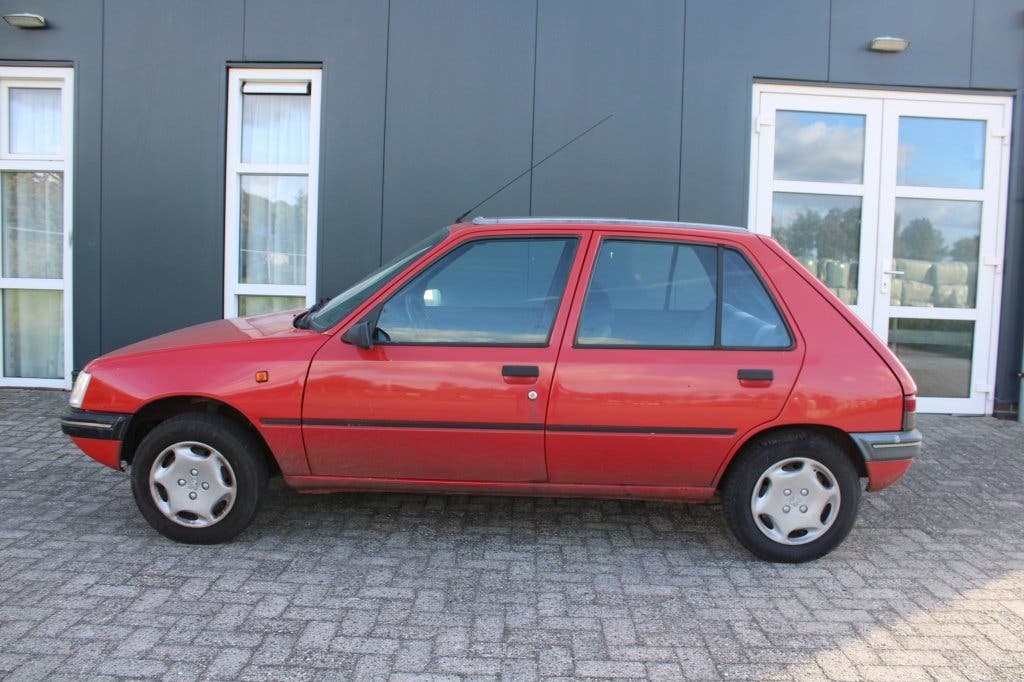 Peugeot 205 1.8 Génération Diesel ! Uniek - 5 deurs, foto 2