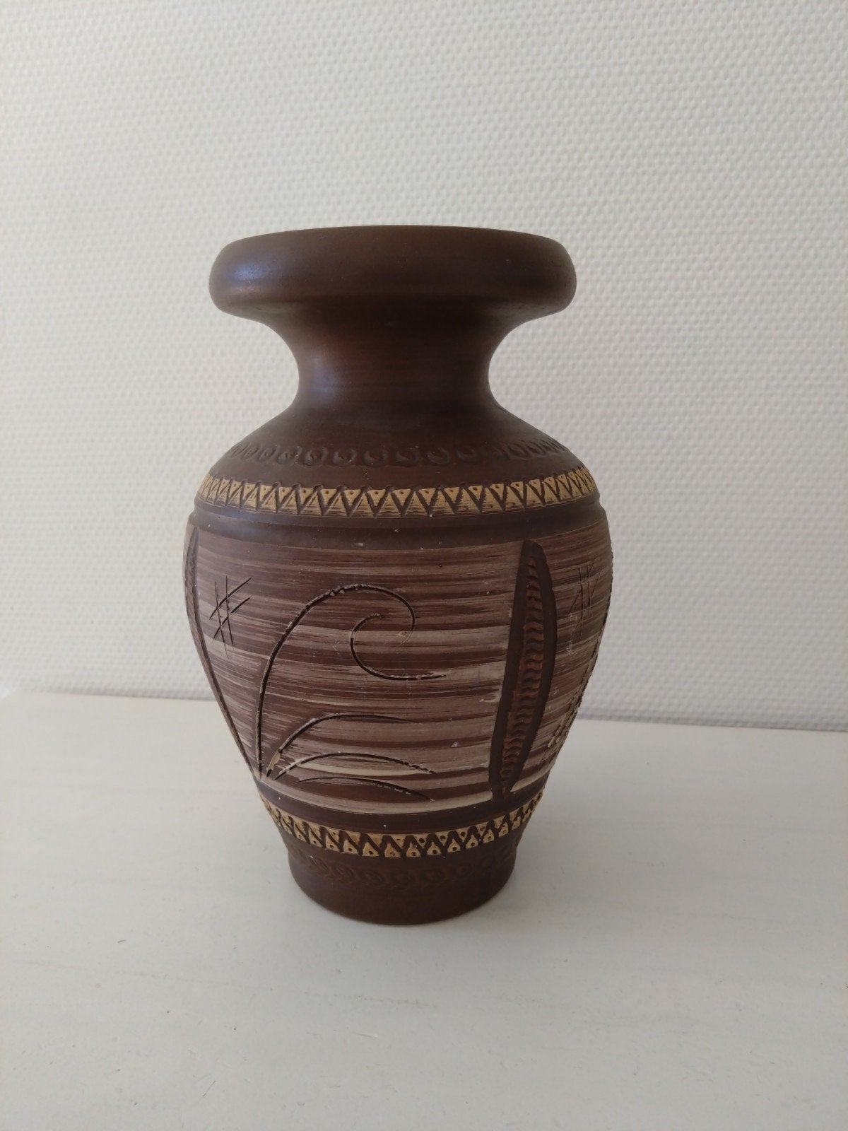 Unieke handgemaakte bruine vaas., Antiek en Kunst, Ophalen of Verzenden