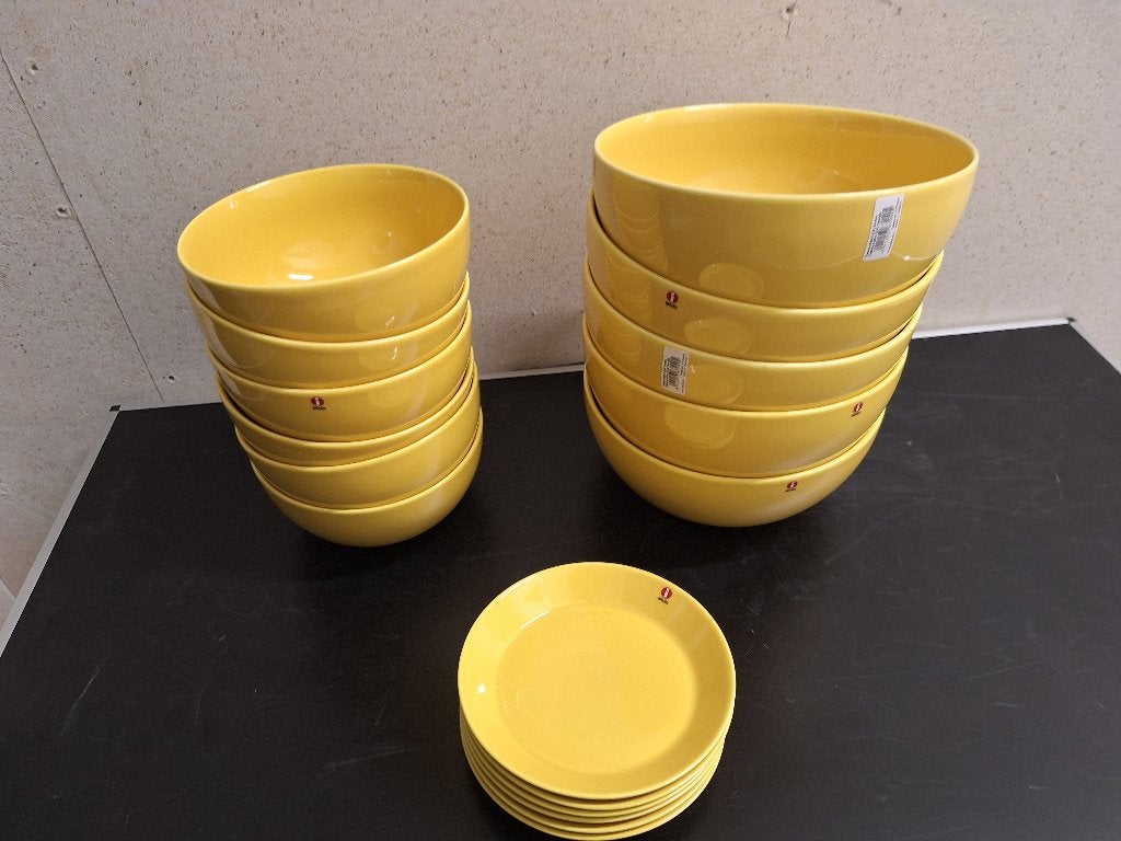 Arabia Iittala teema honing geel, Arabia, Nieuw, Ophalen of Verzenden, Schaal of Schalen
