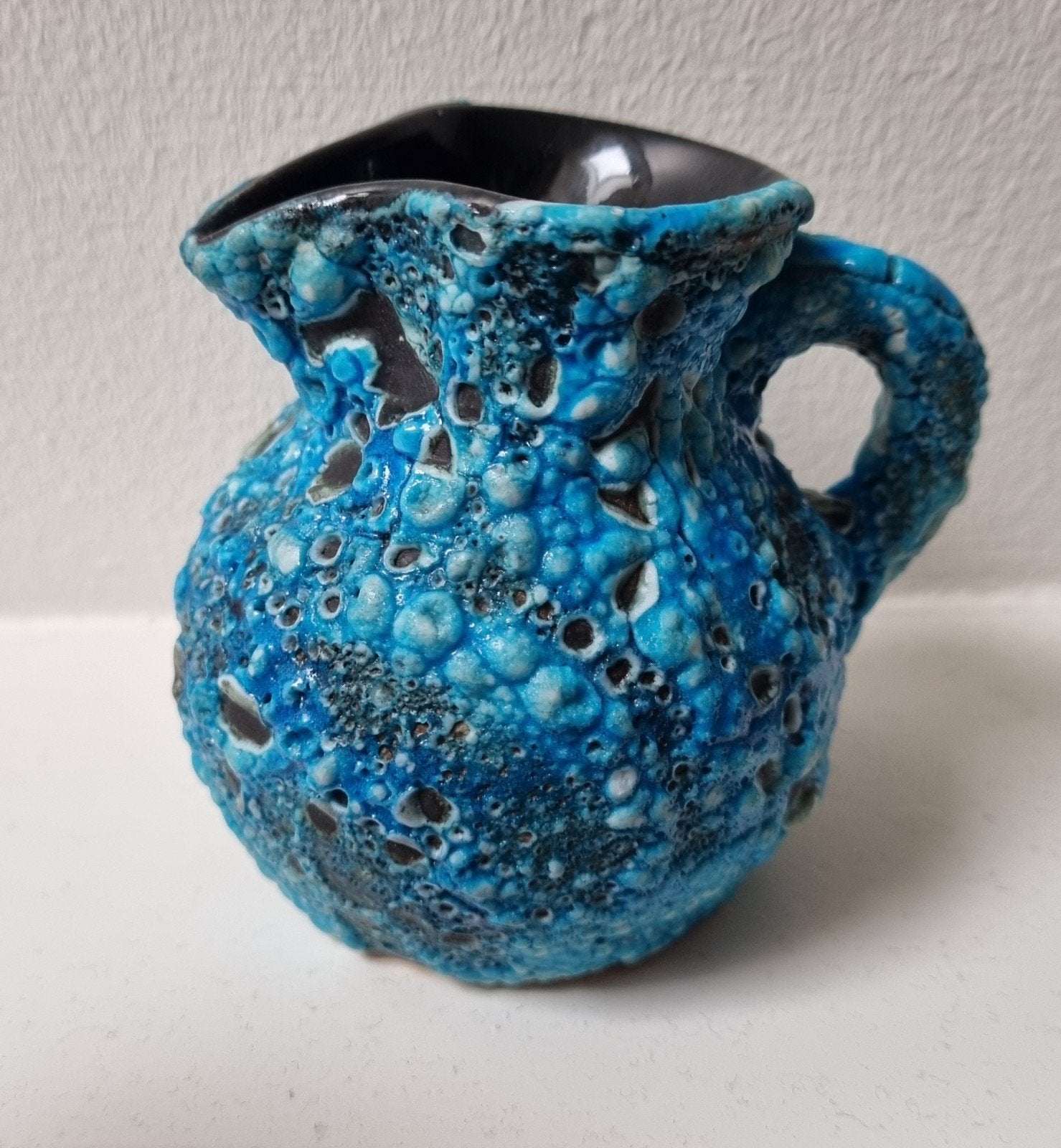 fatlava blauw kannetje 8,5 cm Vallauris Bébégé - Kwadraat, Ophalen of Verzenden