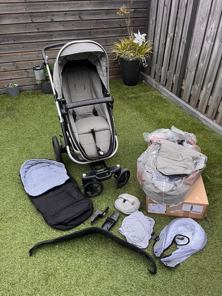 Joolz Geo Studio Mono Graphite met extra’s, Gebruikt, Met reiswieg, Ophalen, Kinderwagen