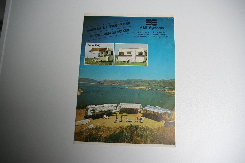 Folder A&E Systems (zonwering - luifels caravans) circa 1974, Ophalen of Verzenden, Zo goed als nieuw, Overige merken