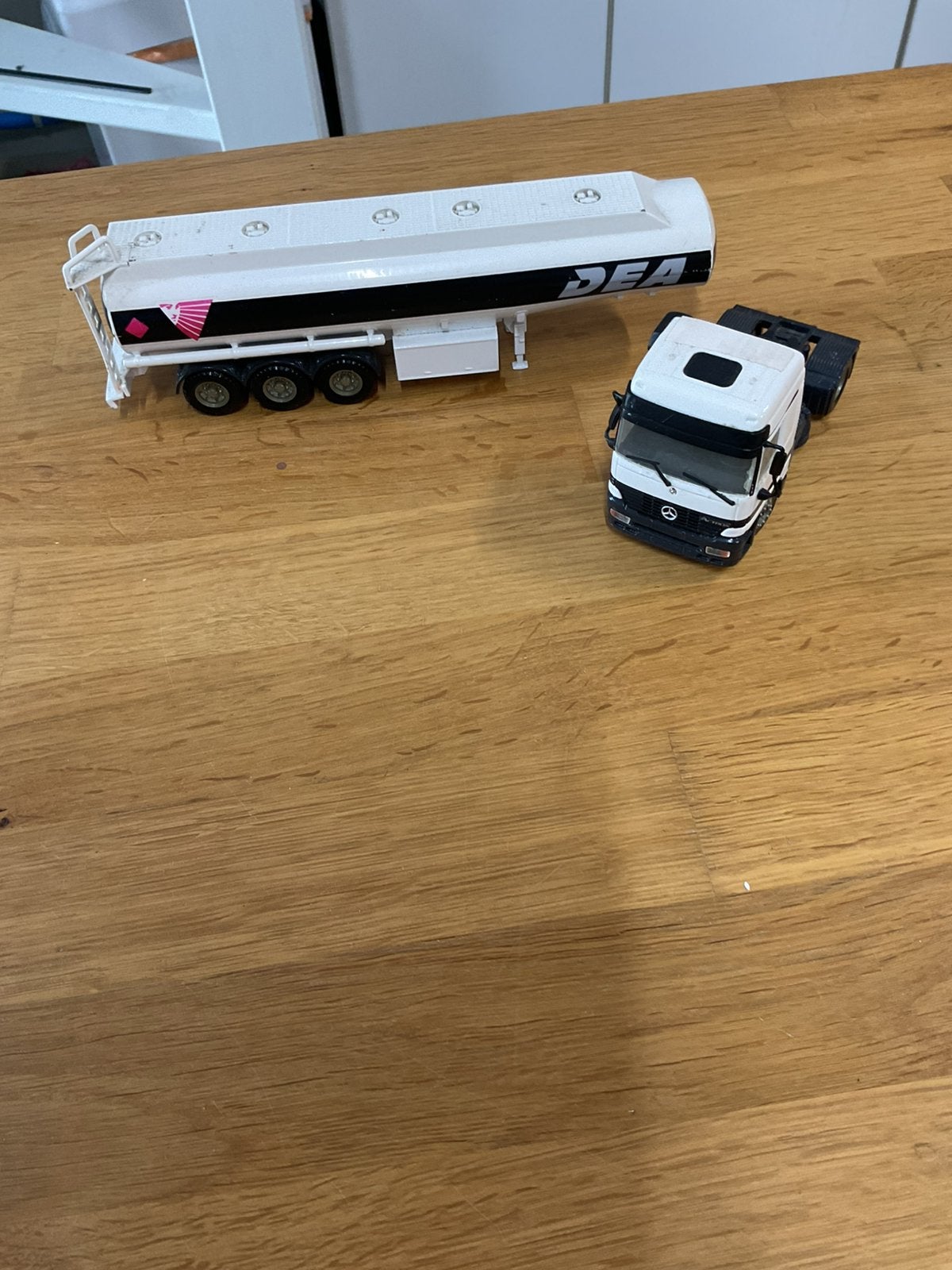 Tank wagen DEA van Joal, Ophalen, Zo goed als nieuw, Bus of Vrachtwagen, Wsi