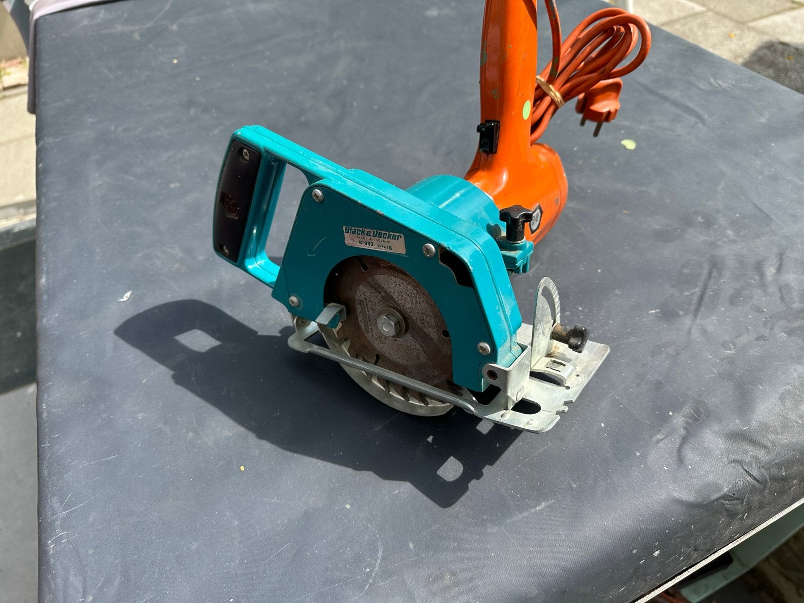 Black & Decker Cirkelzaag D963 Type 1A, Ophalen, Minder dan 30 mm, Gebruikt, Cirkelzaag