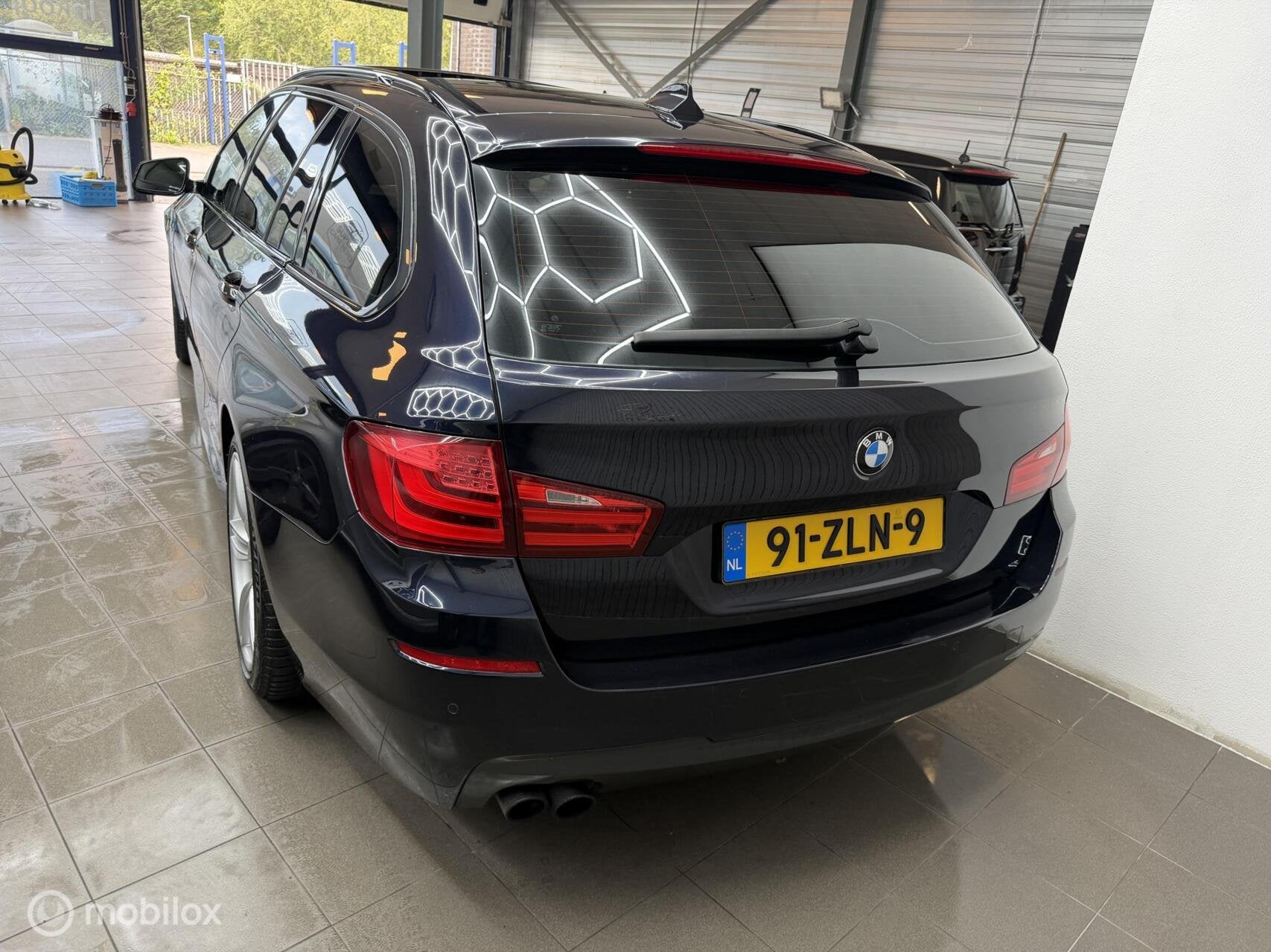 Foto 7 van BMW 5-serie Touring 520i High Executive