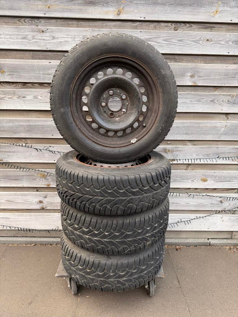 Winterbanden set 4x 5x110 ET37 7Jx15H2 met stalen velgen, Ophalen, Gebruikt, 15 inch, Banden en Velgen