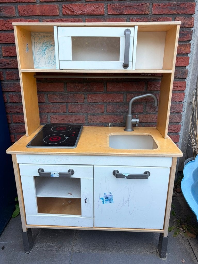 Ikea keukentje Duktig - opknapper gratis op te halen, Ophalen, Gebruikt, Hout, Speelkeuken