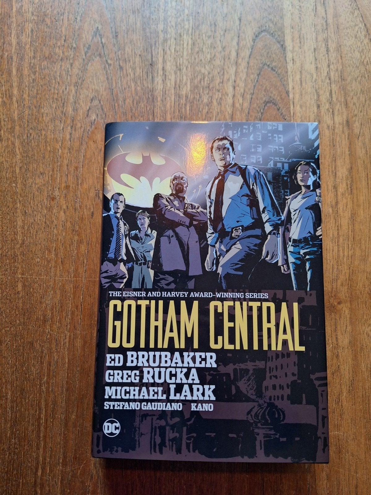 te koop gotham central omnibus, Boeken, Eén comic, Ophalen of Verzenden, Zo goed als nieuw, Amerika